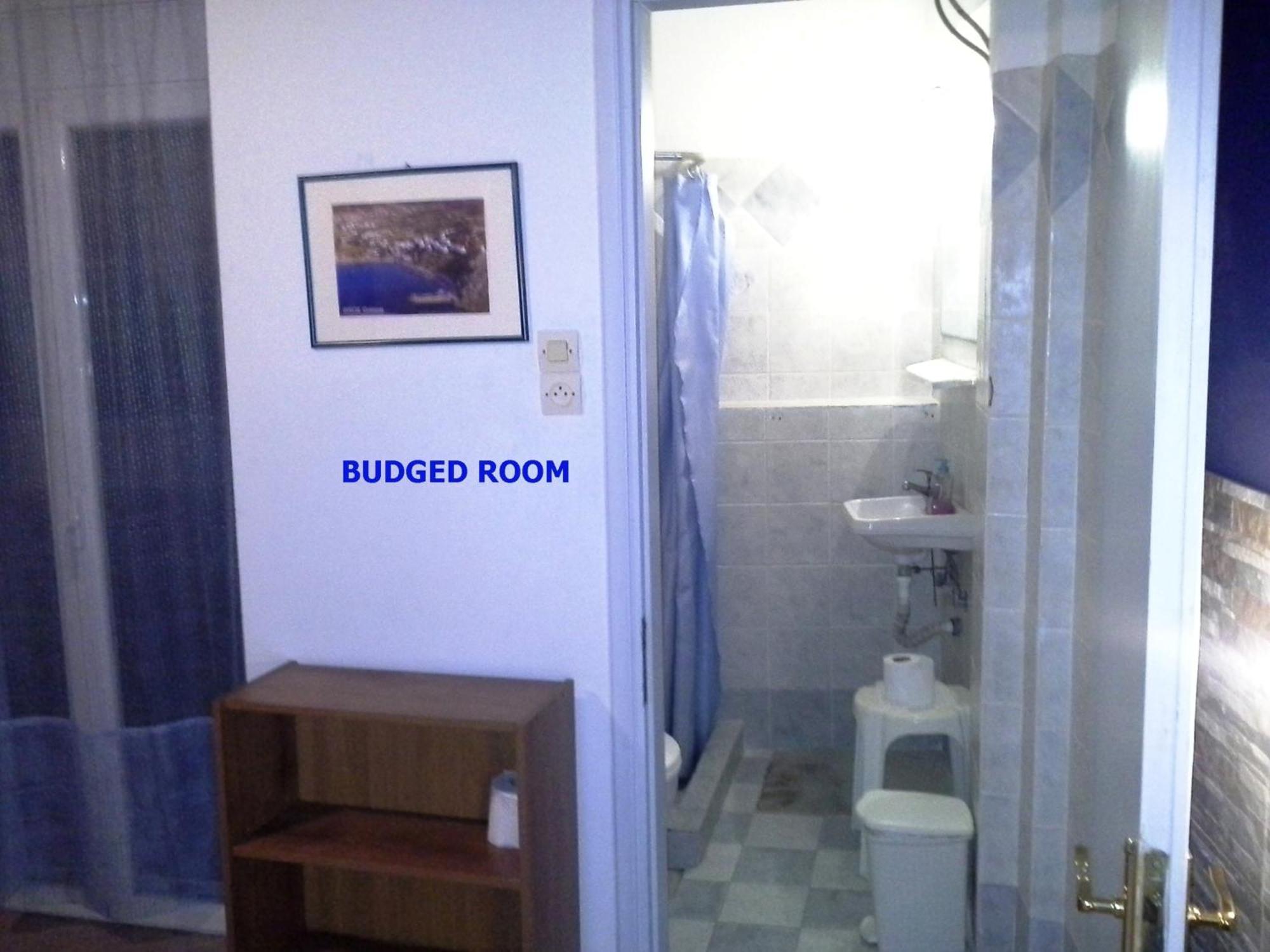 Apergis Rooms Эрмуполис Номер фото