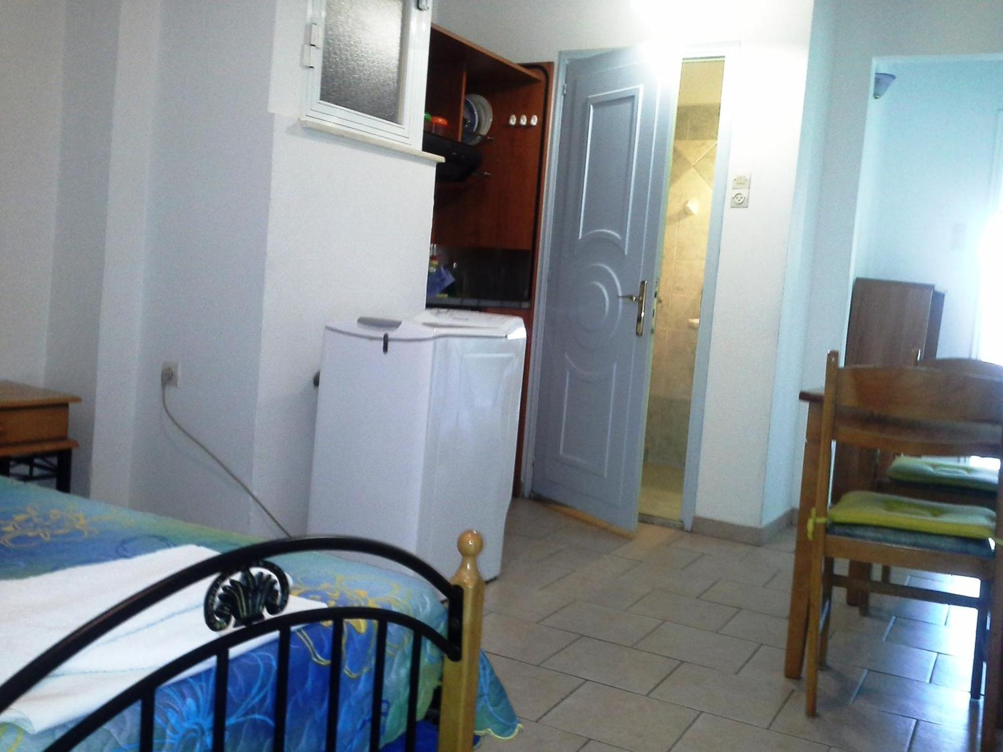 Apergis Rooms Эрмуполис Номер фото